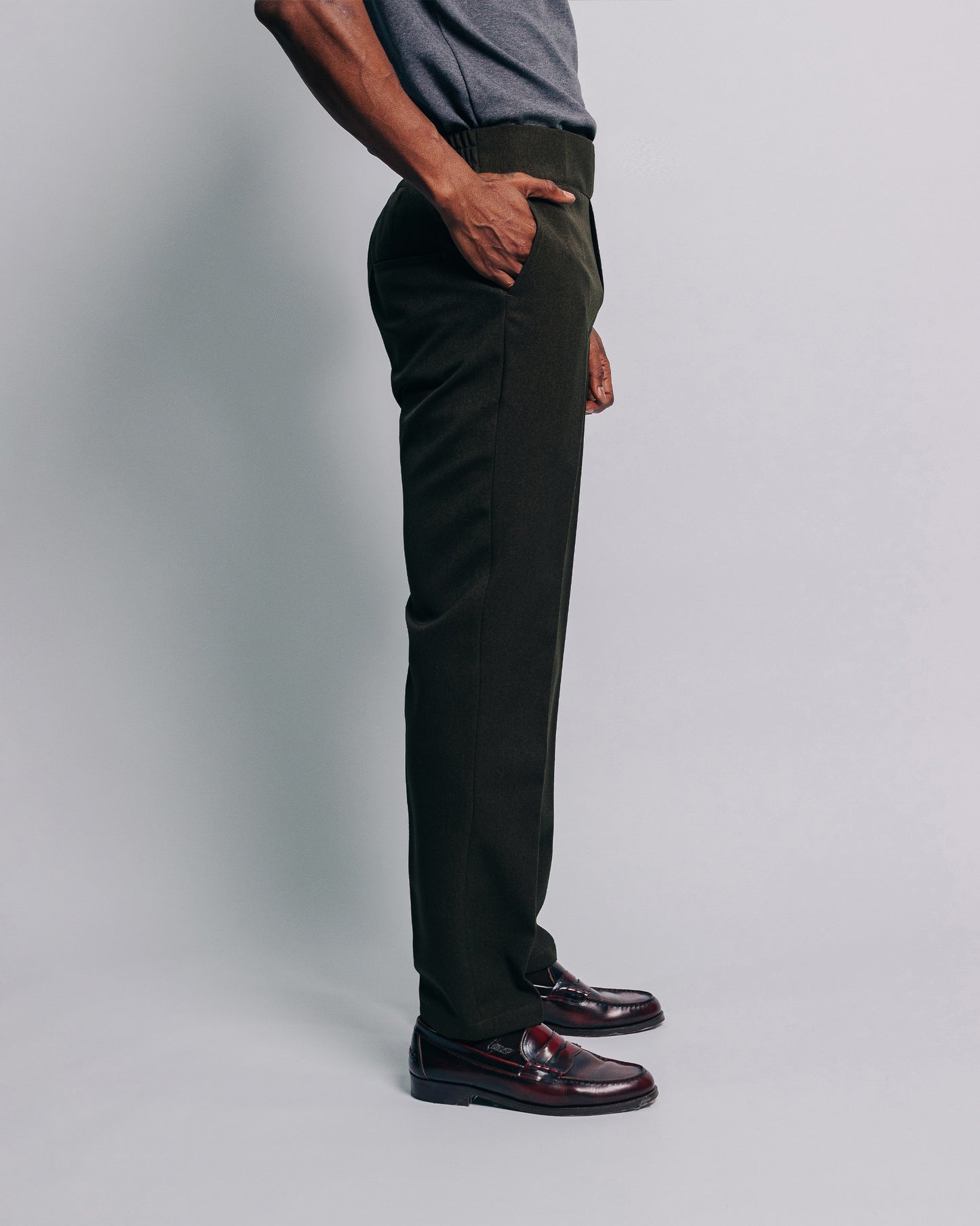 Jogger de vestir 2.0 - verde militar