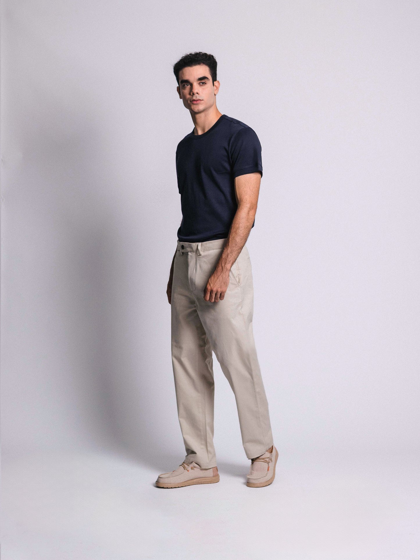 Pantalón drill classic fit - hueso