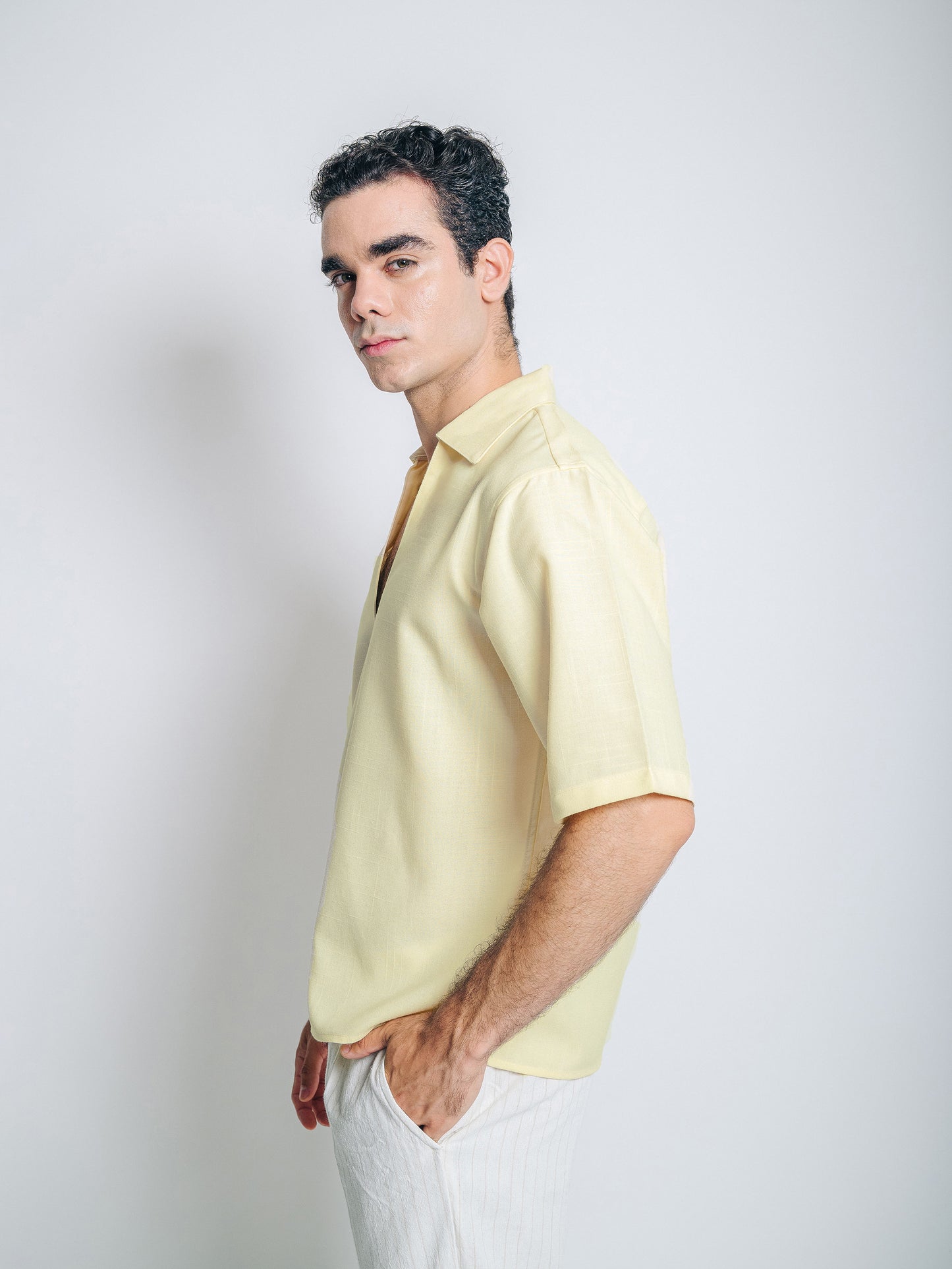 Camisa boxy de lino - amarillo pastel