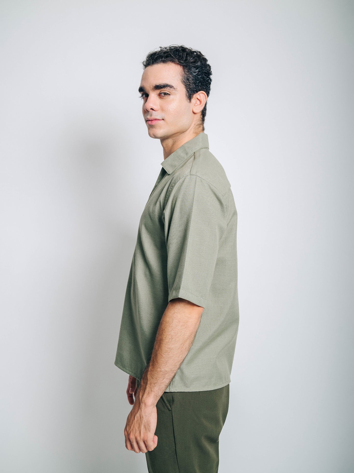 Camisa boxy de lino - pistacho