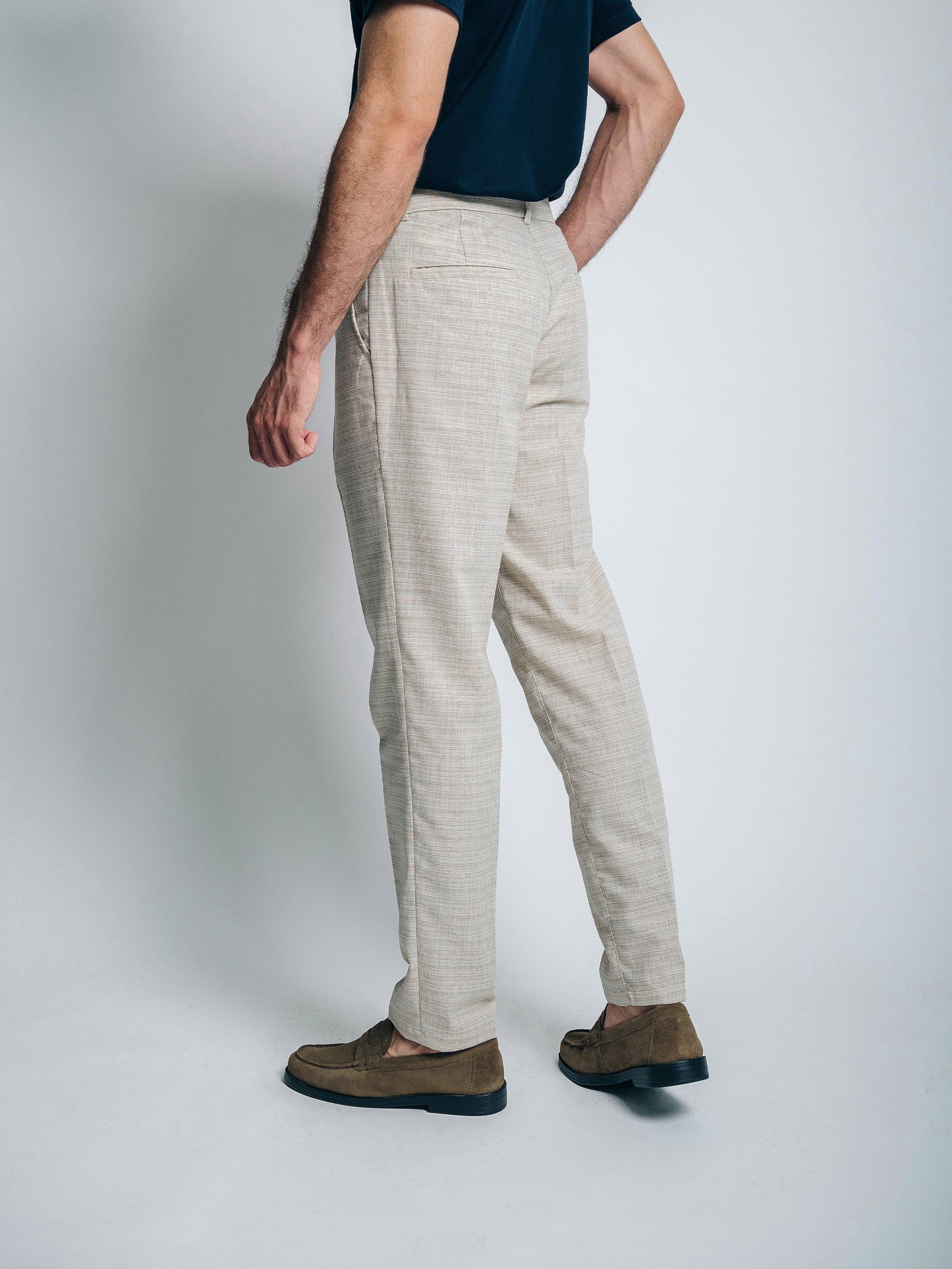 Sastre con pinzas 2.0 de lino - beige