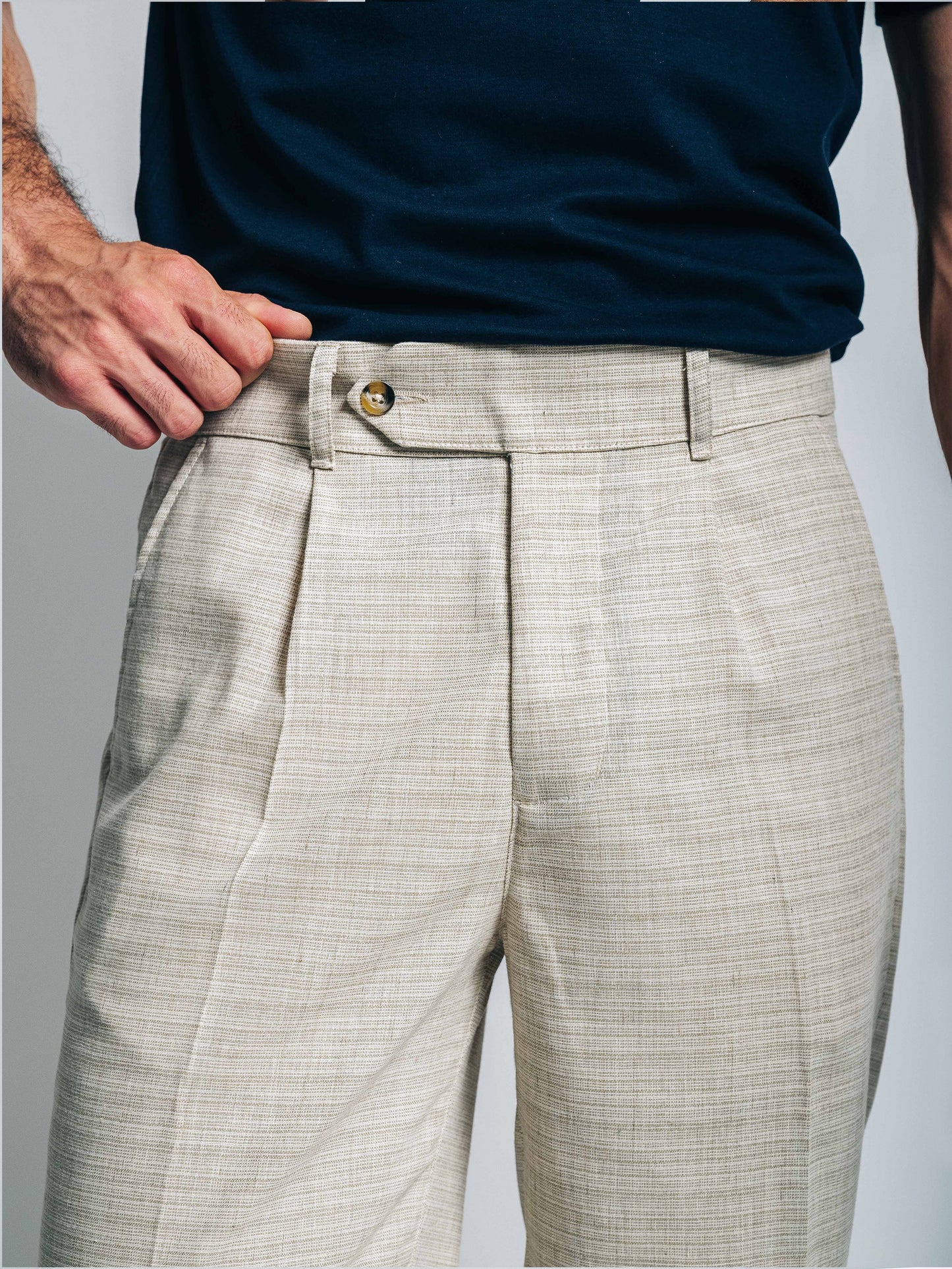 Sastre con pinzas 2.0 de lino - beige