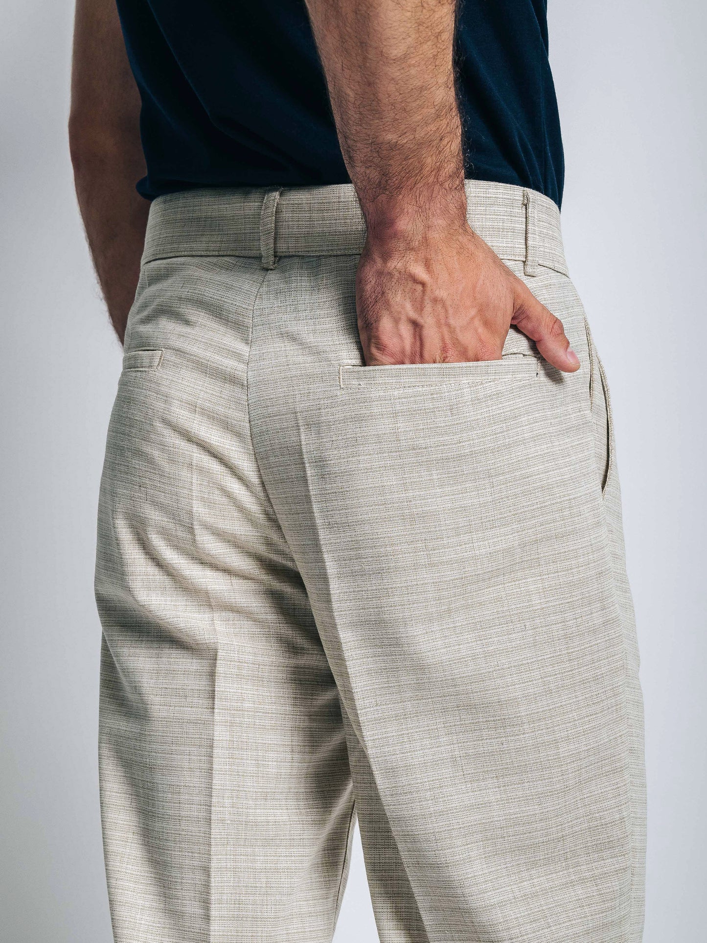 Sastre con pinzas 2.0 de lino - beige