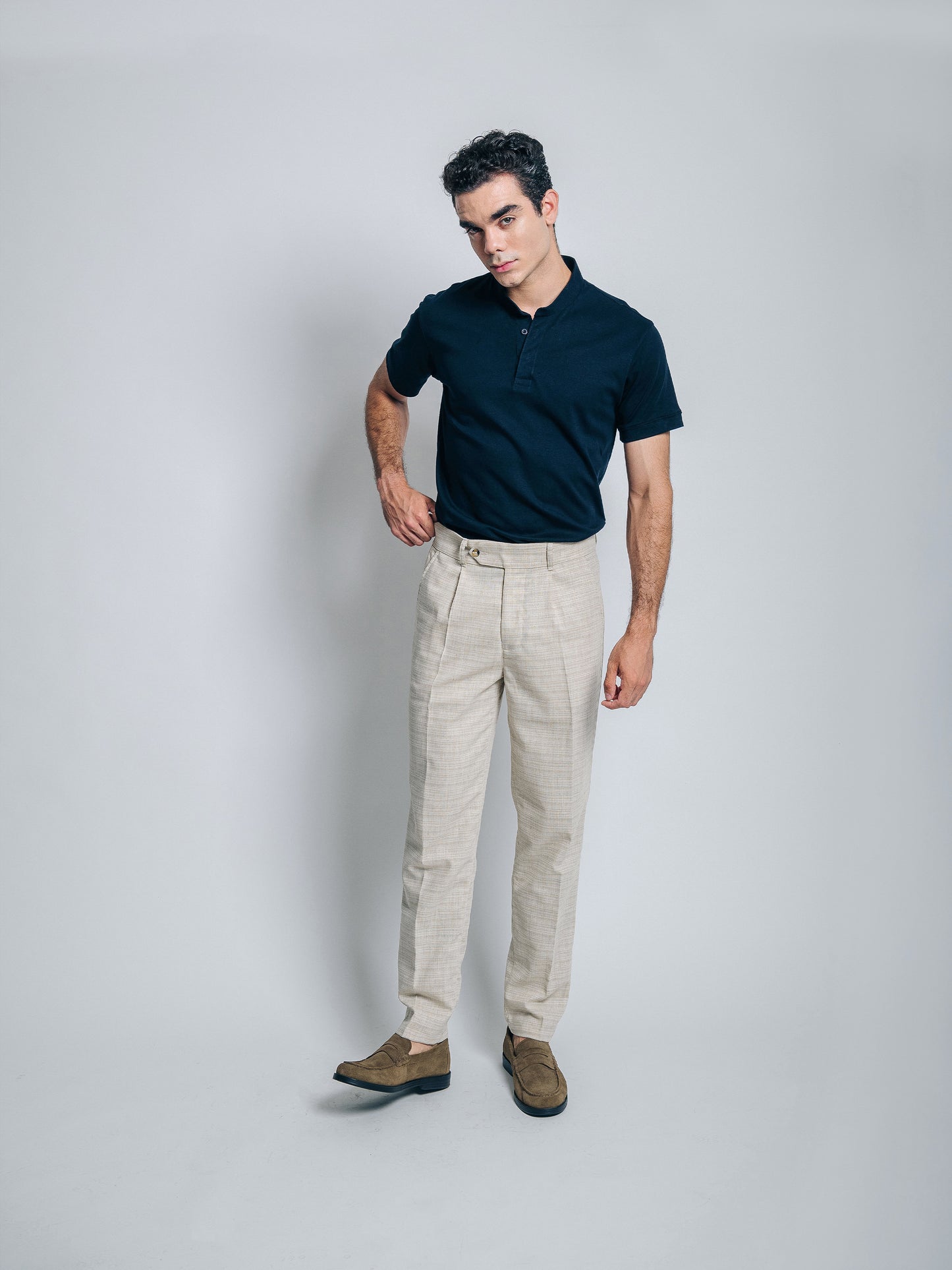 Sastre con pinzas 2.0 de lino - beige