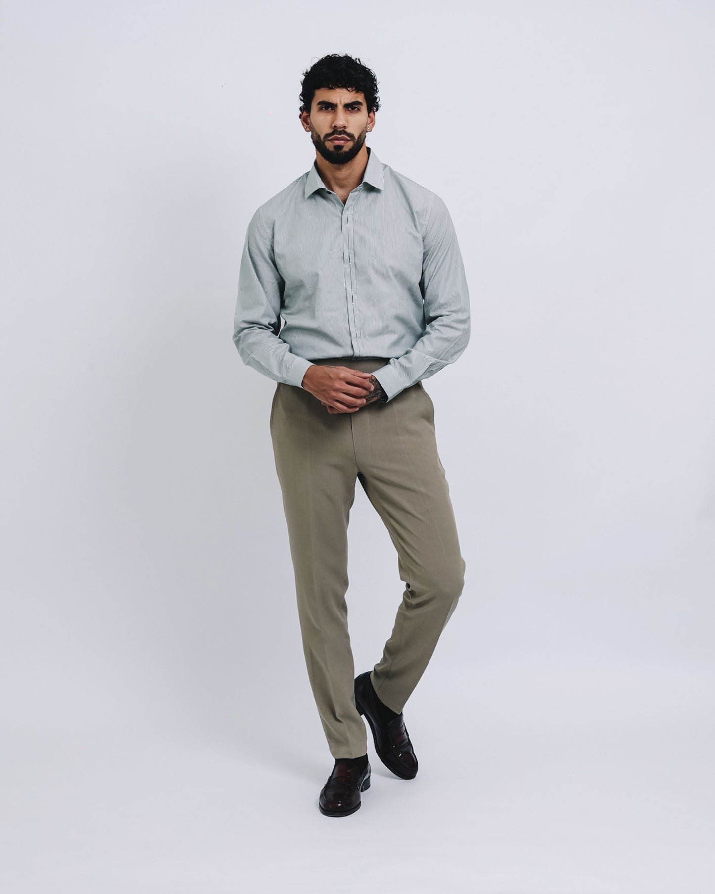 Camisa pechera multiposición - blanco/verde