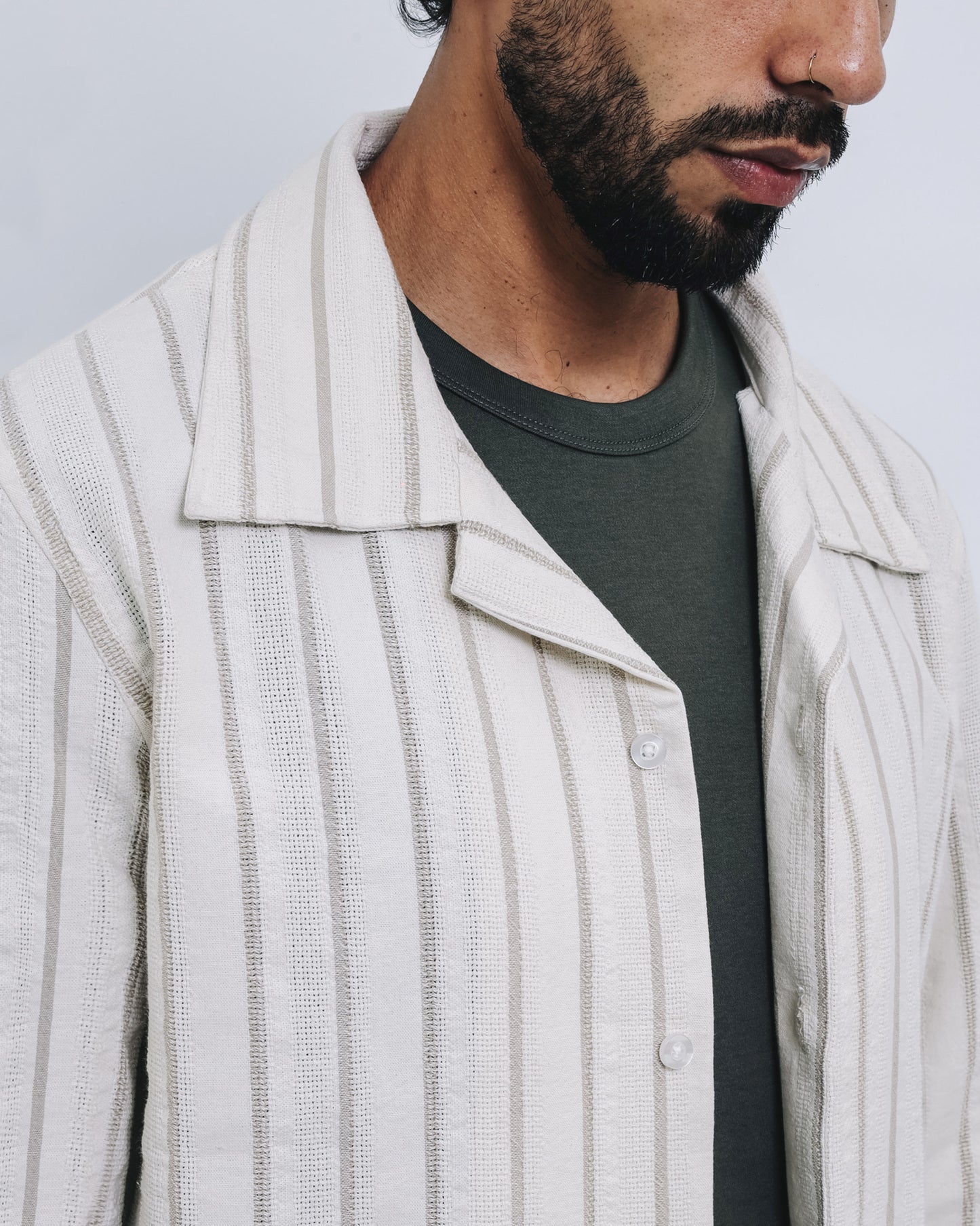 SOBRECAMISA DE LINO - PERLA/LINEAS BEIGE