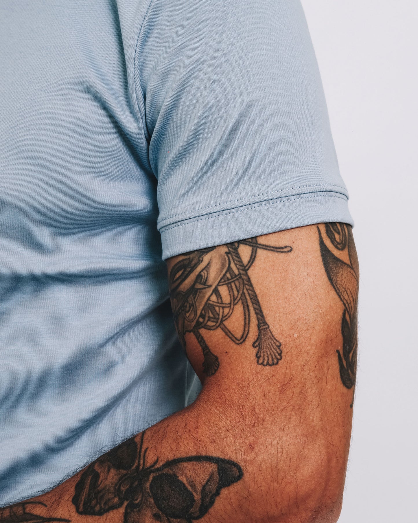 Camiseta básica de pima - celeste