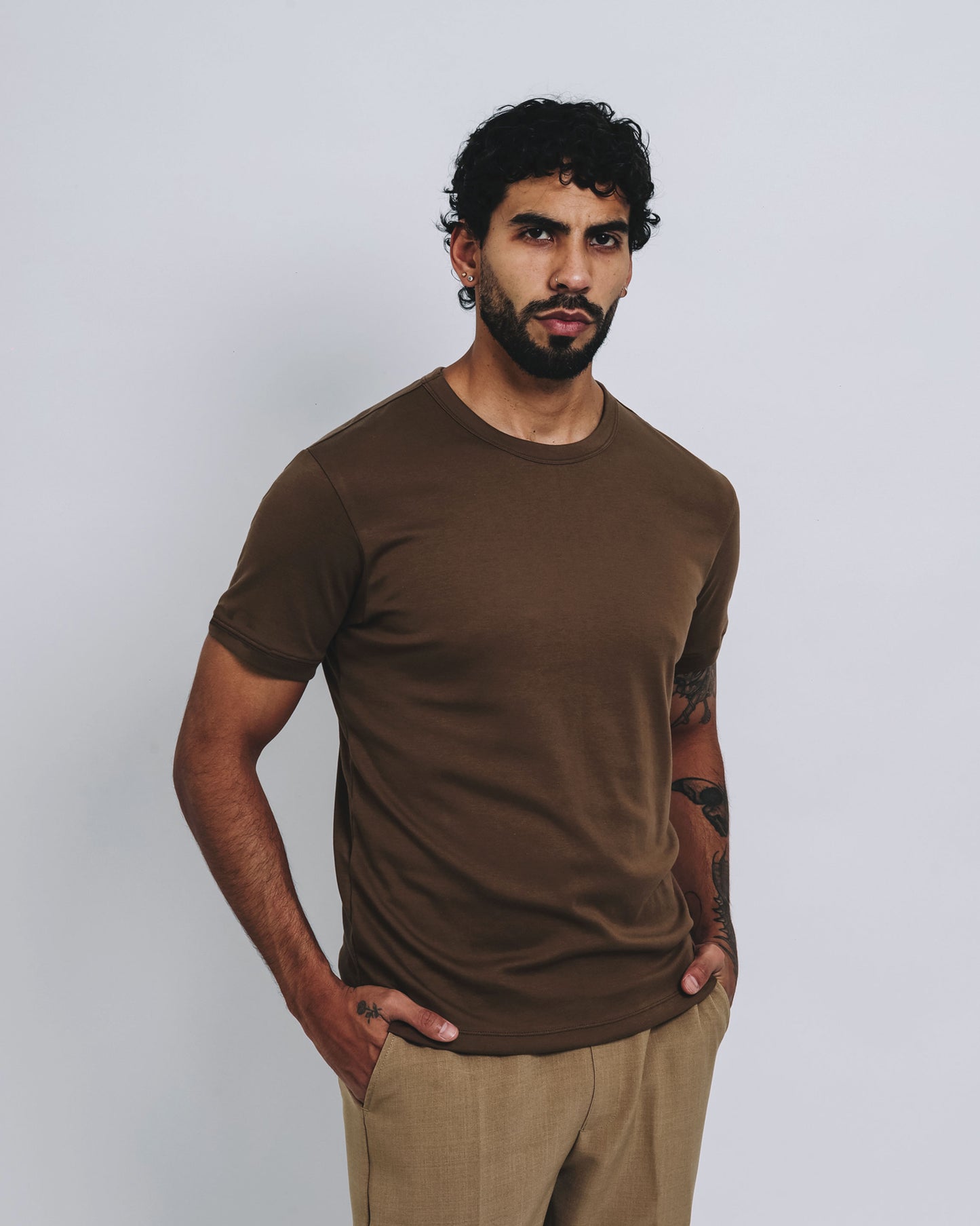 Camiseta básica de pima - beige oscuro