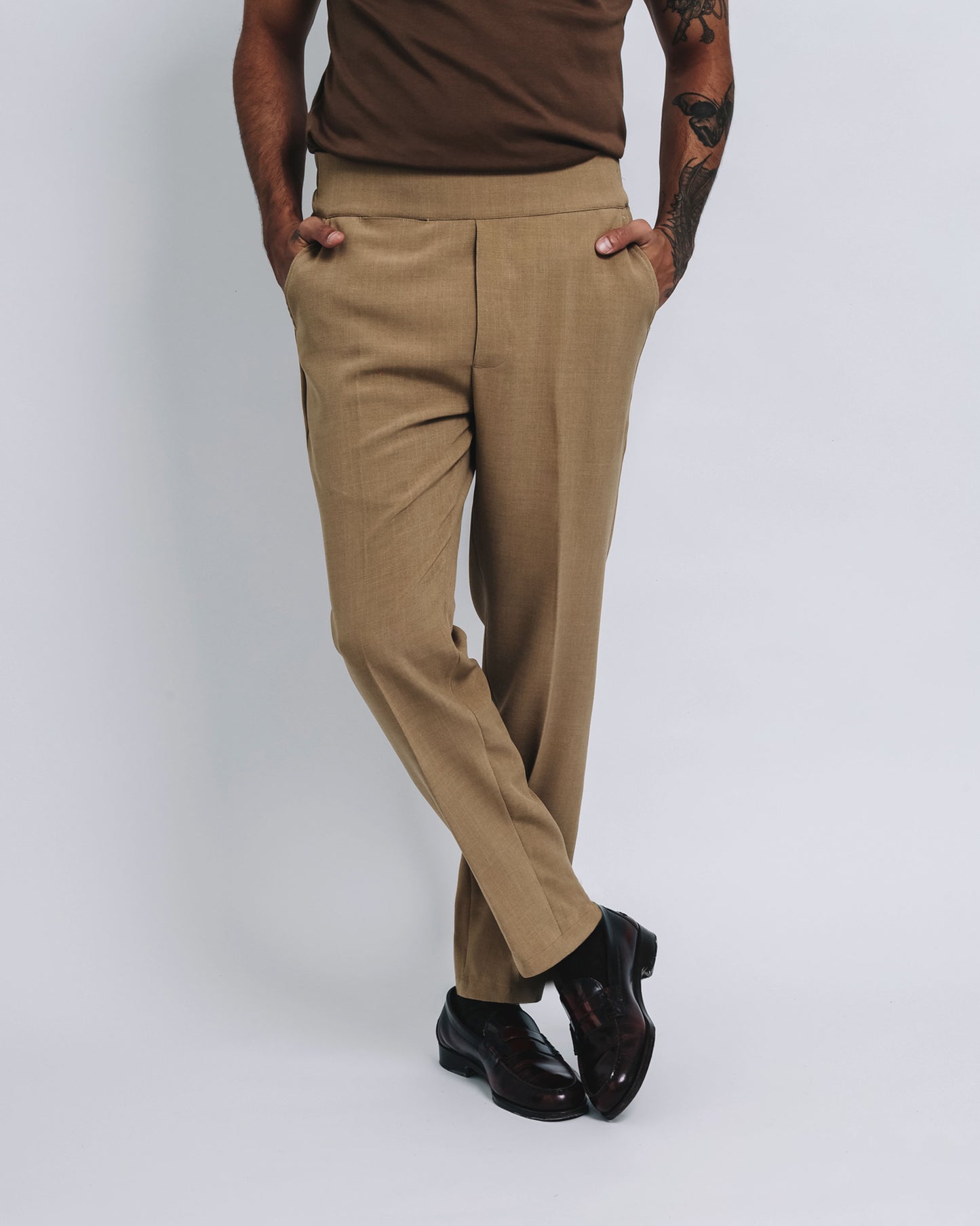 Jogger de vestir 2.0 - beige oscuro