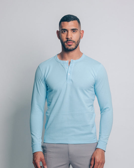 Camiseta henley - celeste