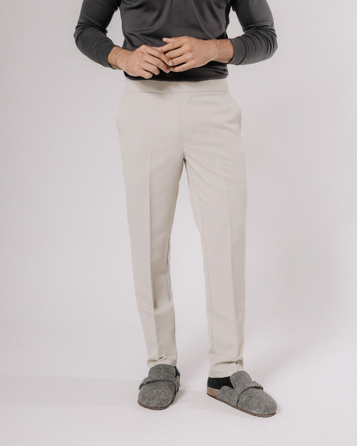 Jogger de vestir 2.0 — humo