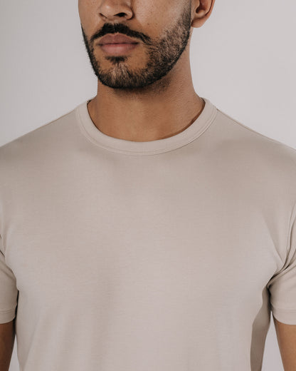 Camiseta básica de pima — white sand
